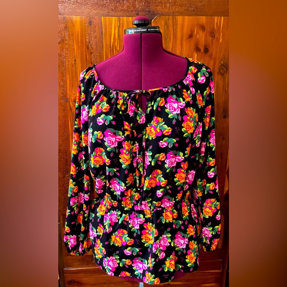 Betsy Johnson size XL Floral Black Blouse with Pink and Green Accents